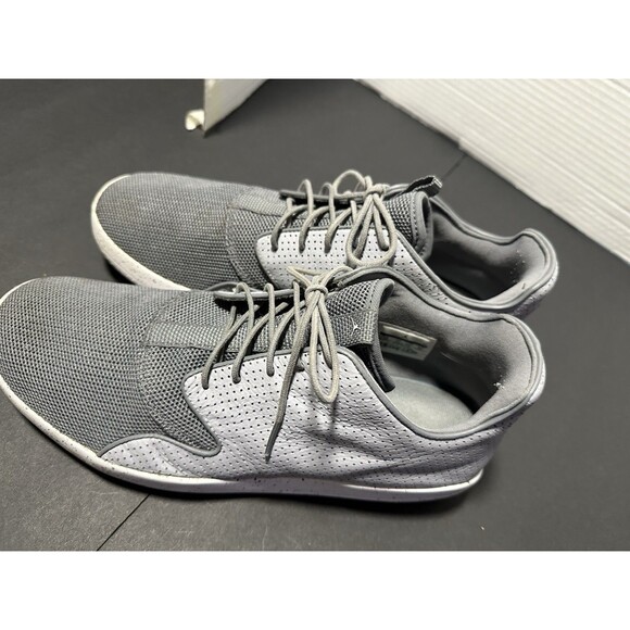 Nike Air Jordan Eclipse Gray Basketball Trainers Youth Size 12 - Picture 7 of 14